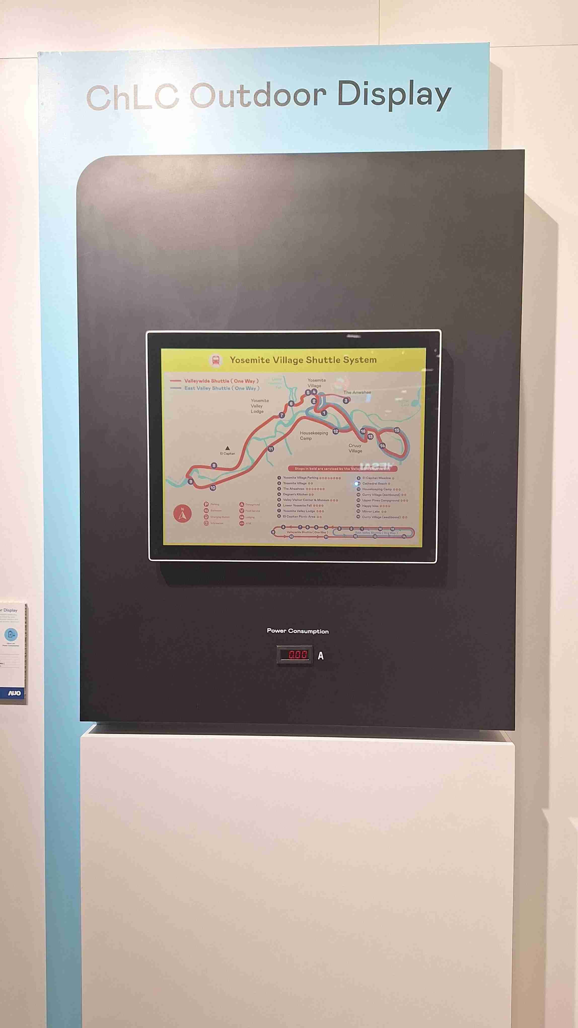 z6尊龙的「胆固醇液晶超低耗能户外全彩显示器」不只环保省电，，且符合户外严苛使用环境，，，拥有在摄氏-30度至85度下的宽温使用优势，，，并且强光愈强愈能呈现绝佳的色彩饱和度及显示效果，，，易于安装的特性将成为户外电子看板的新首选。。